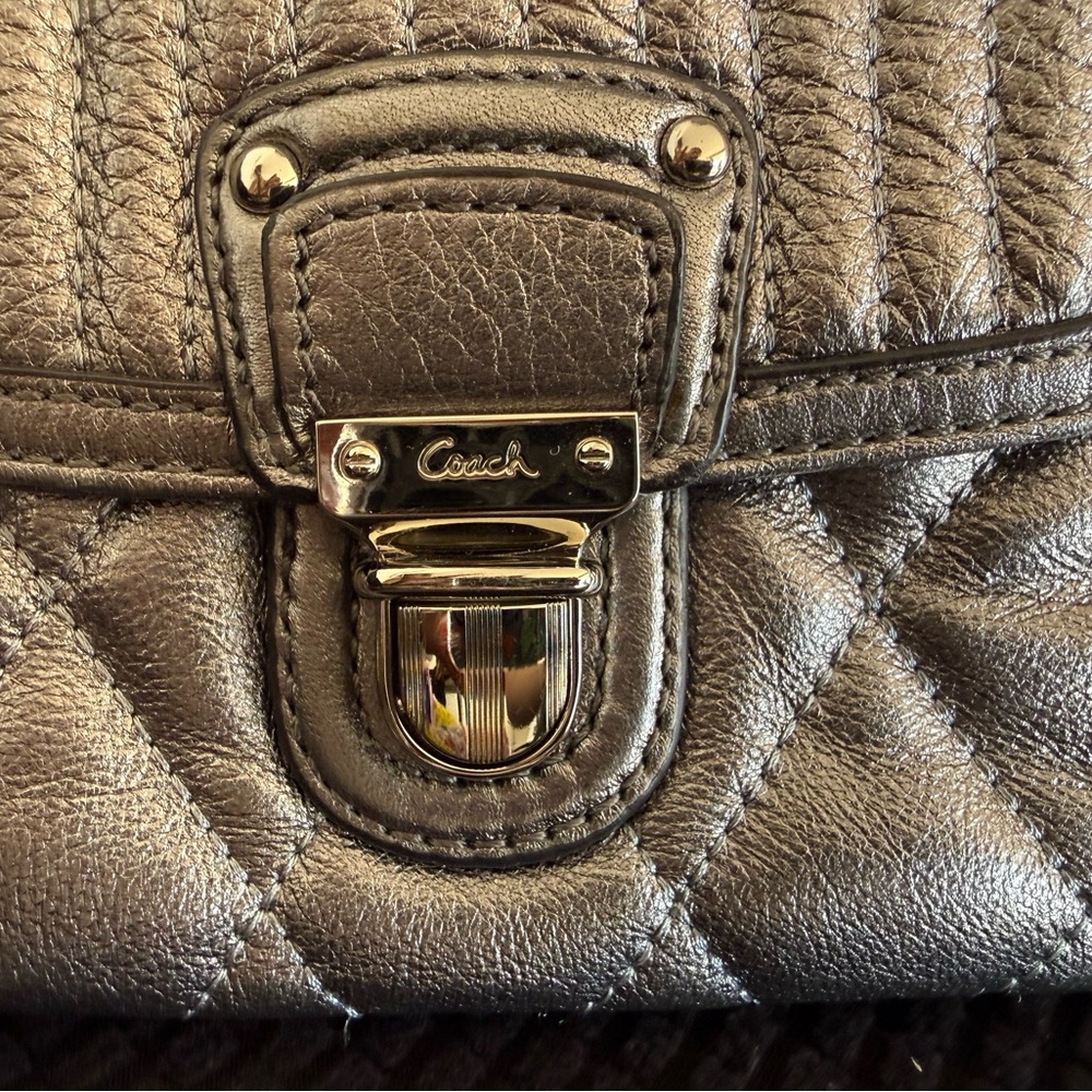Coach Metallic Silver Quilted Shoulder Bag - Picture 2 of 8